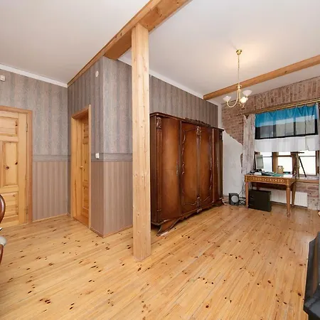 Apartment Rataskaevu 18 *